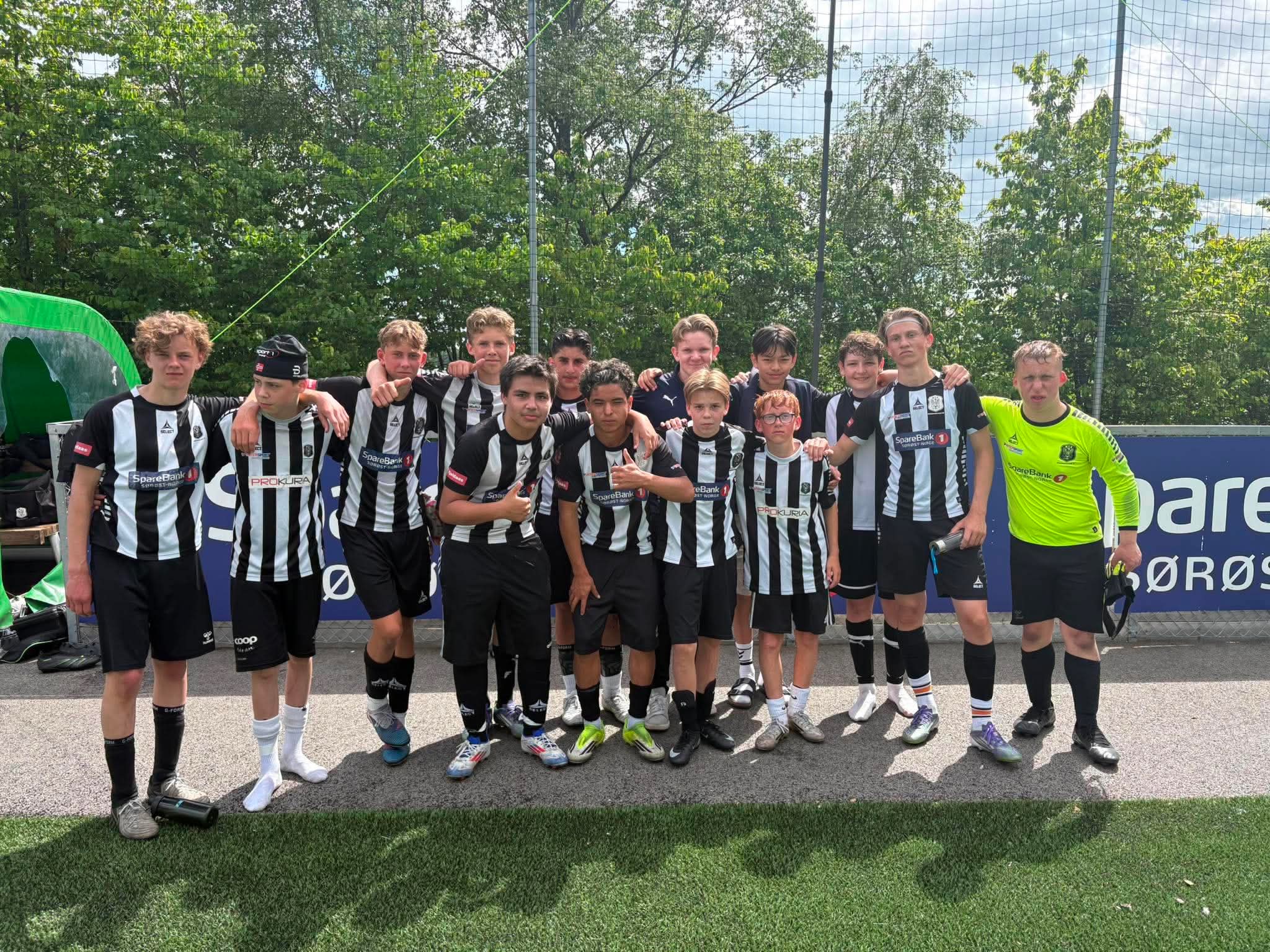 Fotballgruppa som er en del av av den stolte HIF-Familien feirer 125 år!